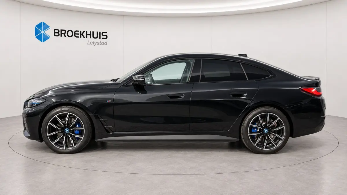 M50 84KWH 544PK HIGH EXECUTIVE M-SPORT SOH 92,96% / NAVI / LEDER / LASER-LED / CLIMA / PDC / 19" LMV / 360 CAMERA / APPLE CARPLAY / MEMORY SEATS / ELEKTR. TREKHAAK / KEYLESS / ADAP.T CRUISEC