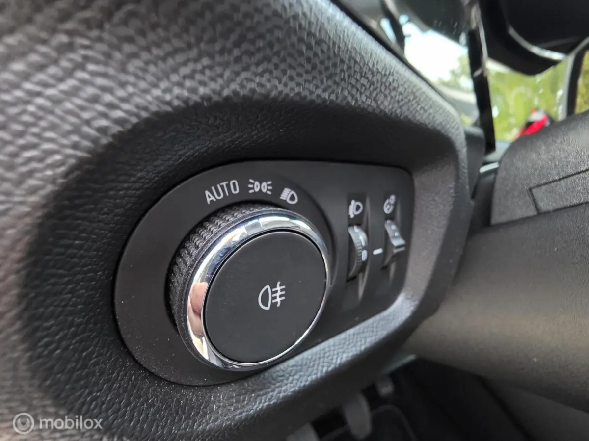 1.2 Edition, 2021, 40.000 KM NAP !