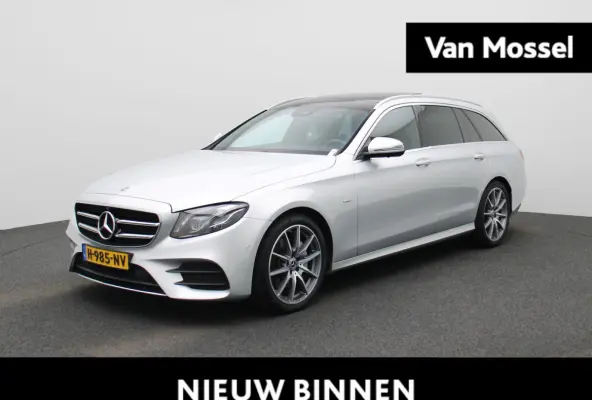 200 Business Solution Sport | Panoramadak | Apple Carplay / Android Auto | Sfeerverlichting | 360 Camera | Trekhaak | Parkeersensoren |