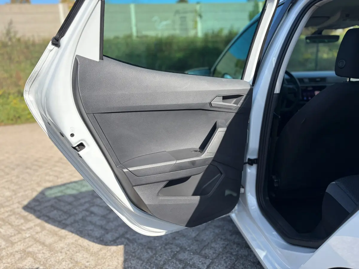 1.0 TSI FR DIGITALDASH I CARPLAY I NAP I CAMERA I CRUISE I PDC