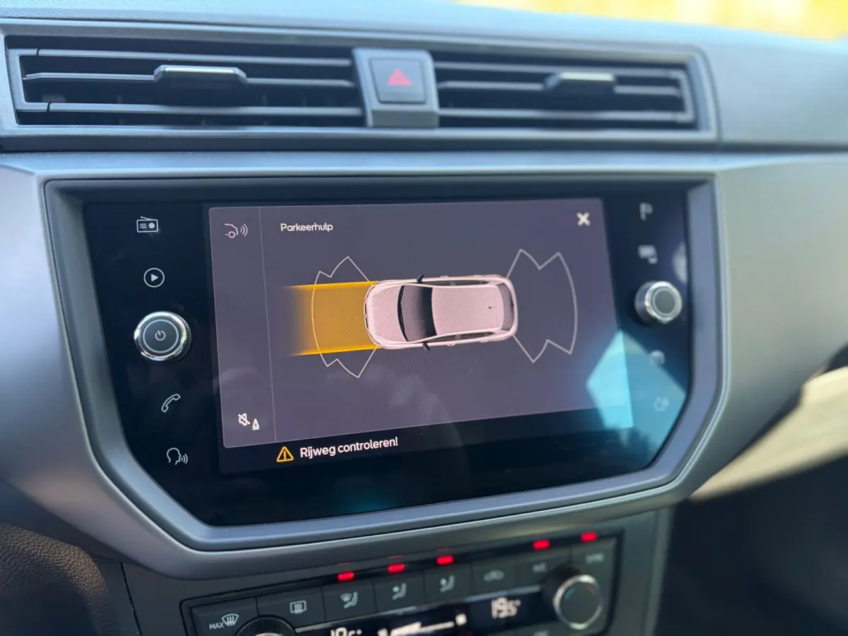 1.0 TSI FR DIGITALDASH I CARPLAY I NAP I CAMERA I CRUISE I PDC