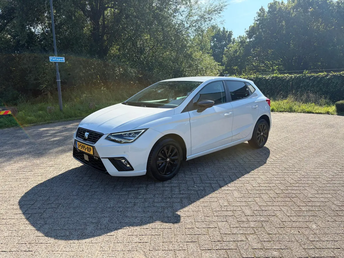 1.0 TSI FR DIGITALDASH I CARPLAY I NAP I CAMERA I CRUISE I PDC