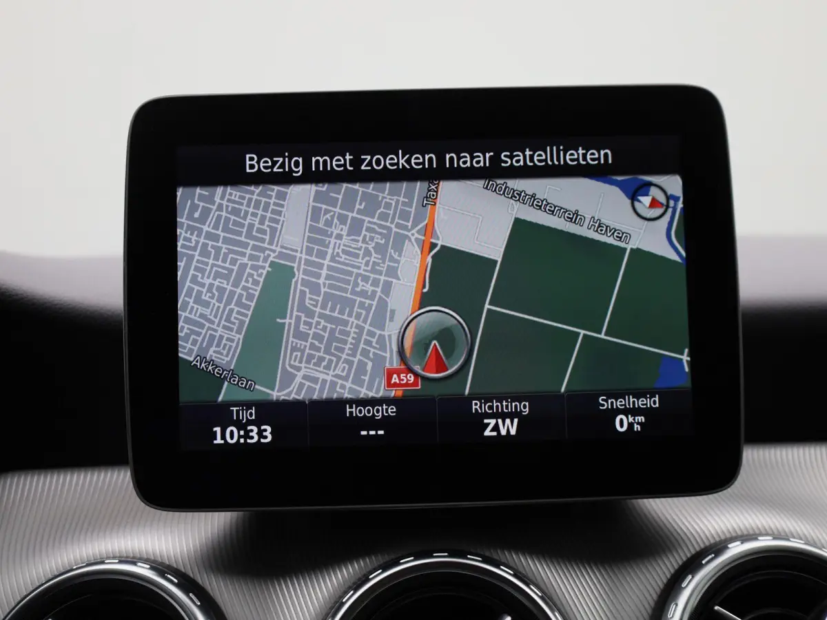 250 Prestige | AUTOMAAT | TREKHAAK | CAMERA | NAVIGATIE | MEMORY | ELEKTRISCHE STOEL & KOFFERKLEP | LED | CRUISE | CLIMA | HALF-LEDER | 12 MAANDEN BOVAG GARANTIE |