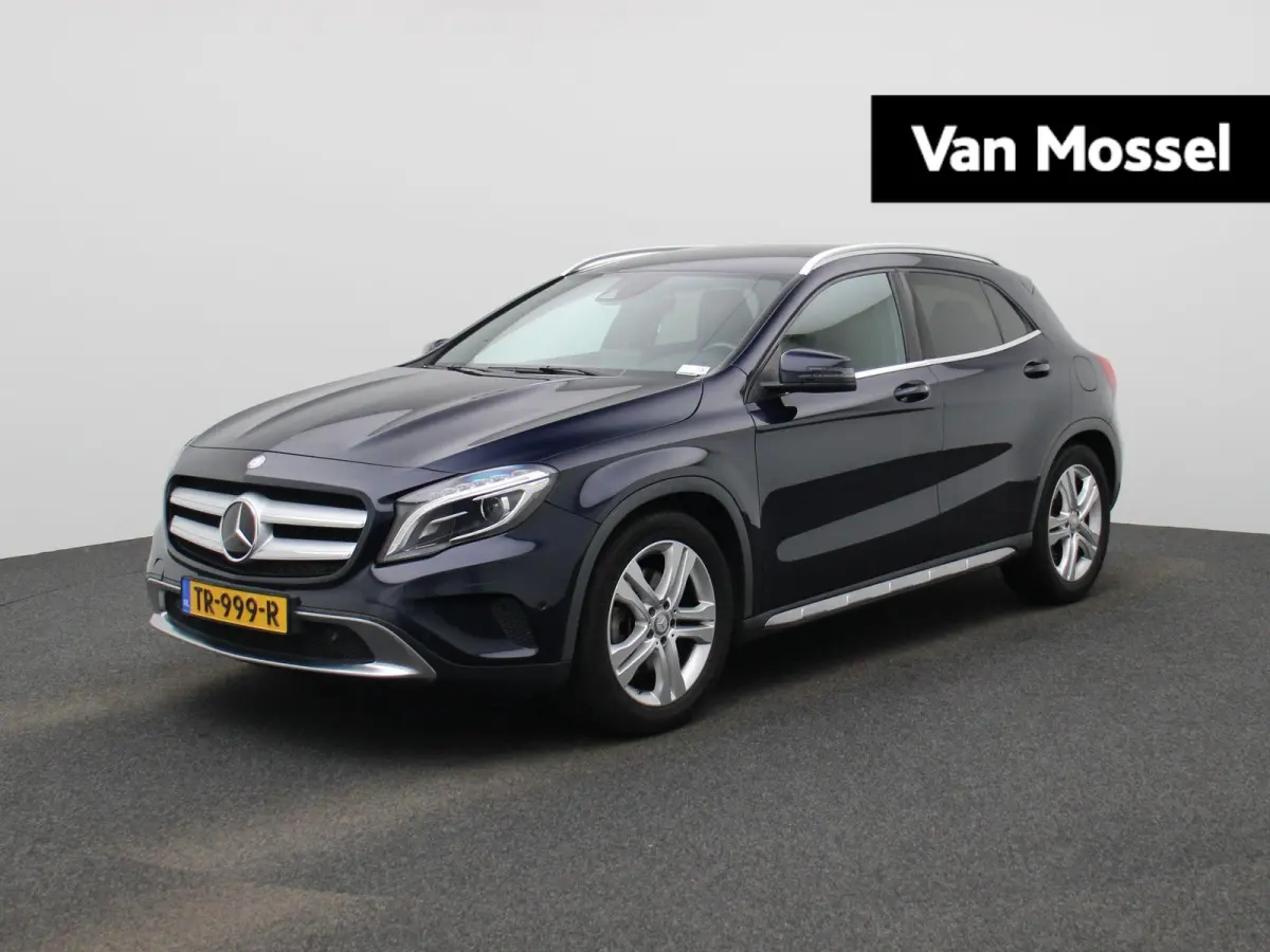250 Prestige | AUTOMAAT | TREKHAAK | CAMERA | NAVIGATIE | MEMORY | ELEKTRISCHE STOEL & KOFFERKLEP | LED | CRUISE | CLIMA | HALF-LEDER | 12 MAANDEN BOVAG GARANTIE |
