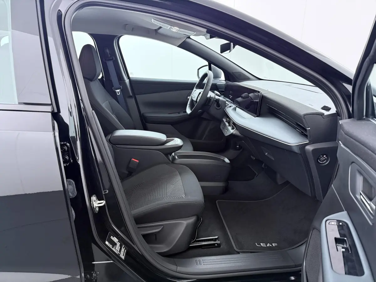 Engage Plus 75 kWh | Nu tijdelijk met €2.000,- inruilvoordeel! | Warmtepomp | Stoel- en stuurverwarming | Pro-Pilot Assist | 622km WLTP rijbereik | Google Build -In navigatie
