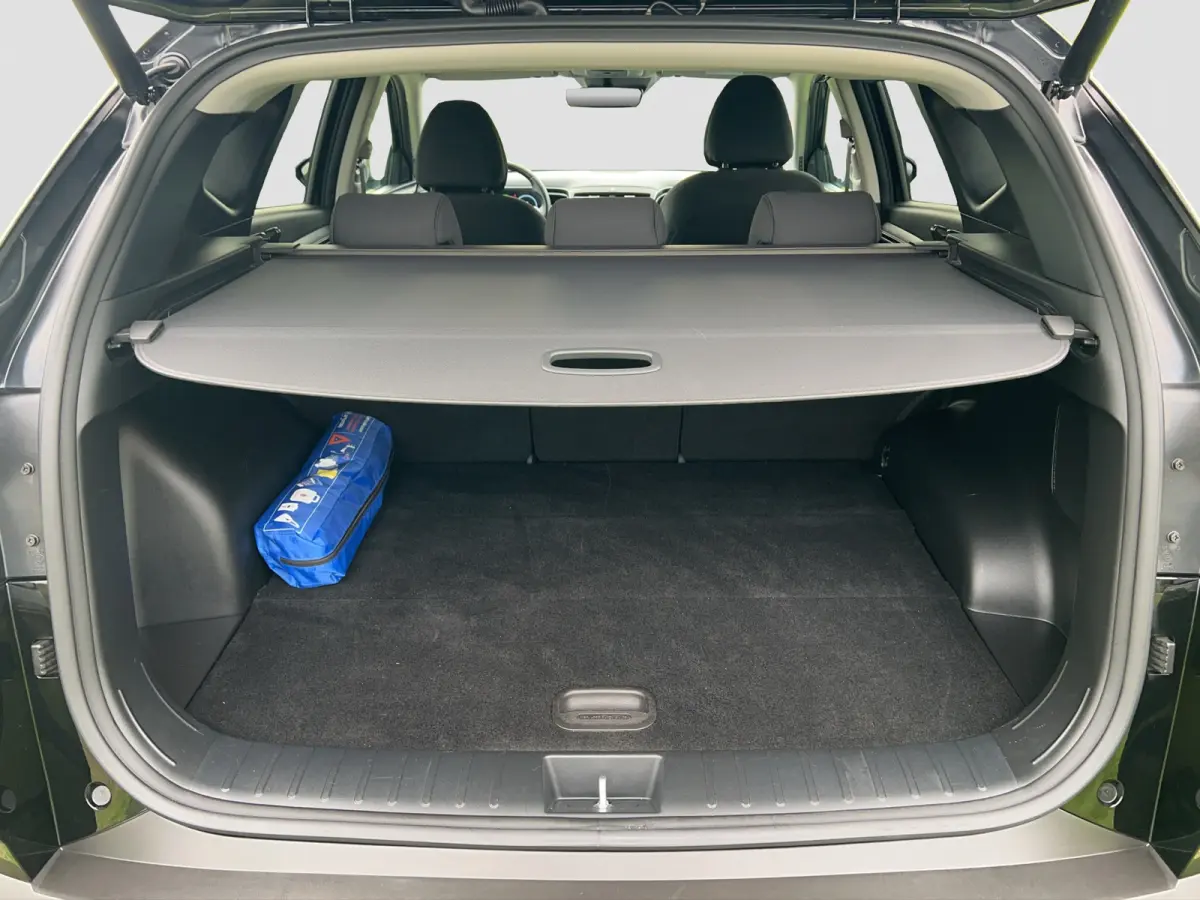 1.6 T-GDI HEV 230pk Comfort Smart | Camera | Climate controle | Elektrische achterklep | Premium Audio | Carplay | Adaptive cruise controle | Stoelverwarming | Stoelverwarming