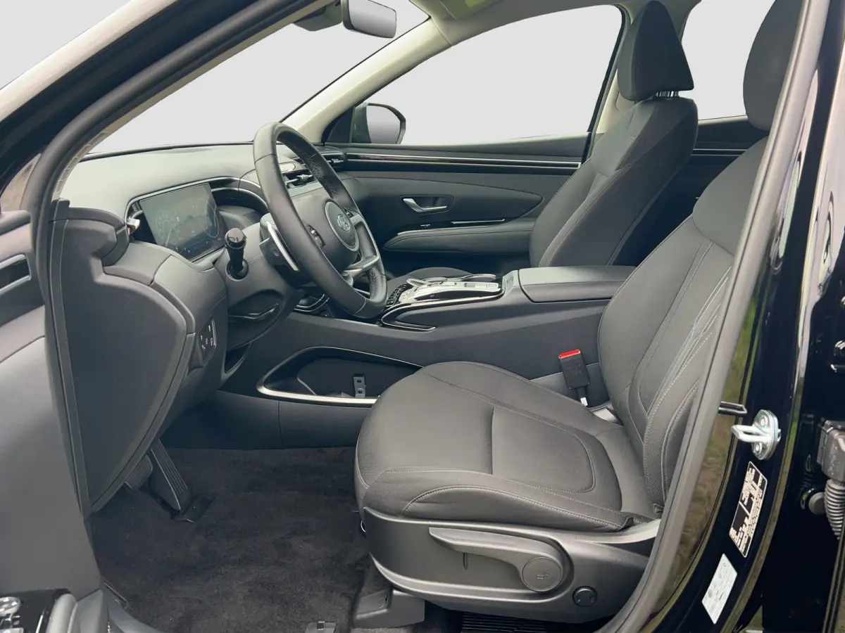 1.6 T-GDI HEV 230pk Comfort Smart | Camera | Climate controle | Elektrische achterklep | Premium Audio | Carplay | Adaptive cruise controle | Stoelverwarming | Stoelverwarming