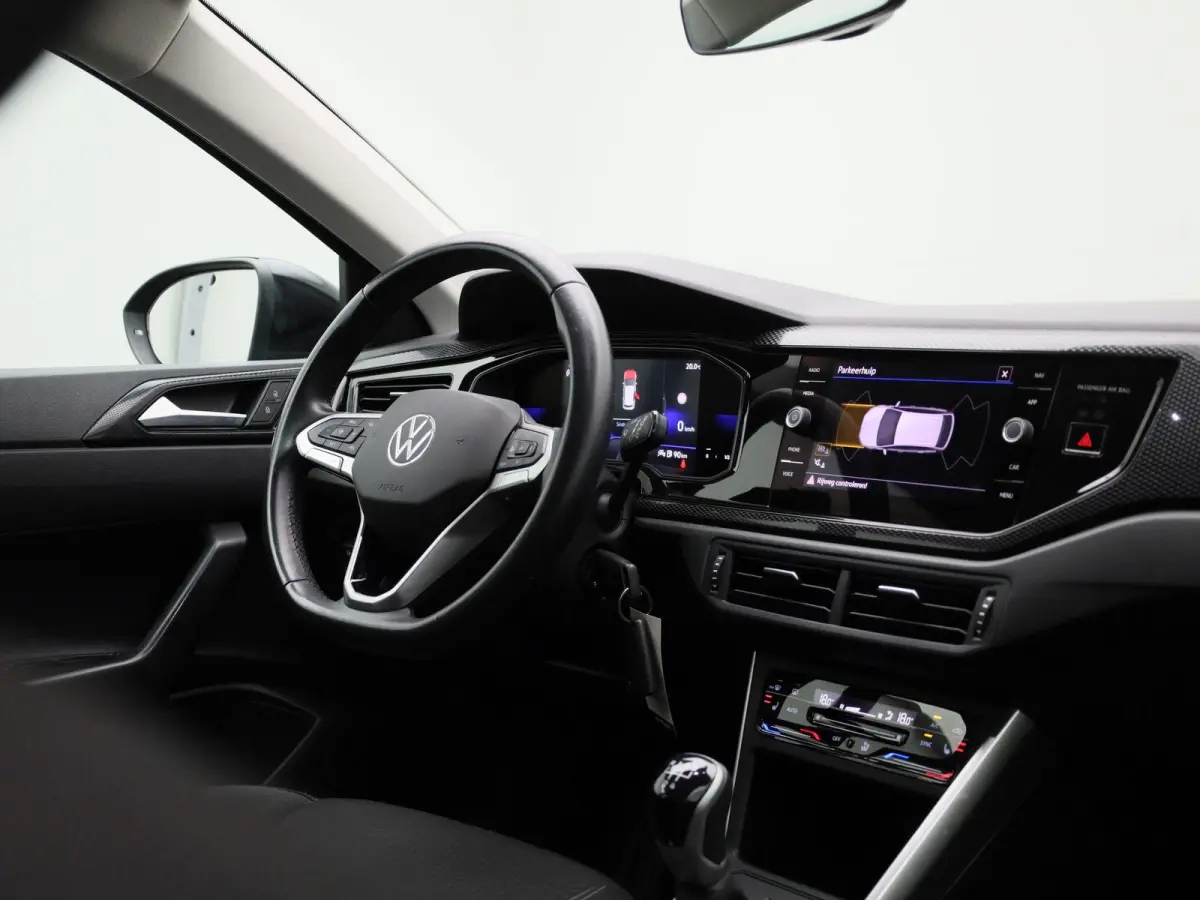 1.0 TSI Life Business VERWACHT !!!