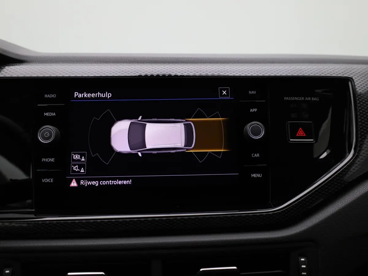 1.0 TSI Life Business VERWACHT !!!