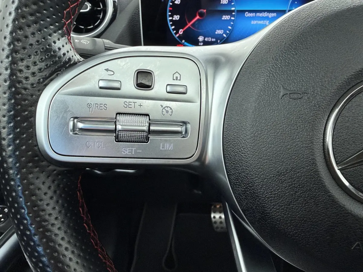180 Business Solution AMG | Panoramadak | Navigatie | Apple CarPlay/Android Auto |