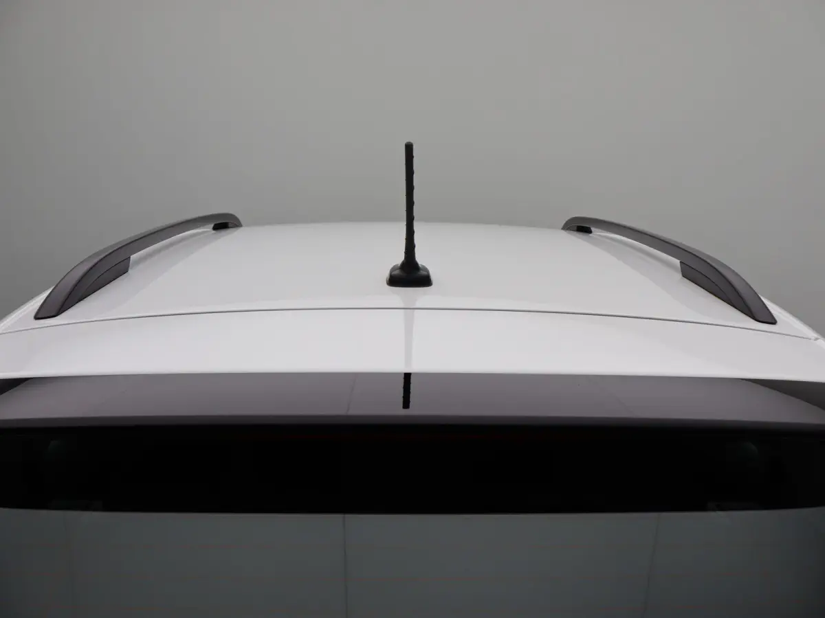 1.0 TSI Life | Automaat | Achteruitrijcamera | Adaptieve Cruise Control |
