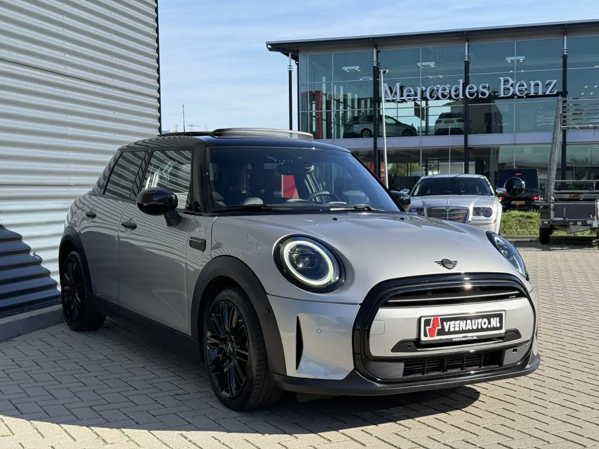1.5 Cooper Yours Pano/Leder/Camera