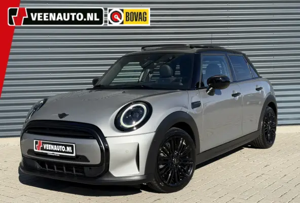 1.5 Cooper Yours Pano/Leder/Camera