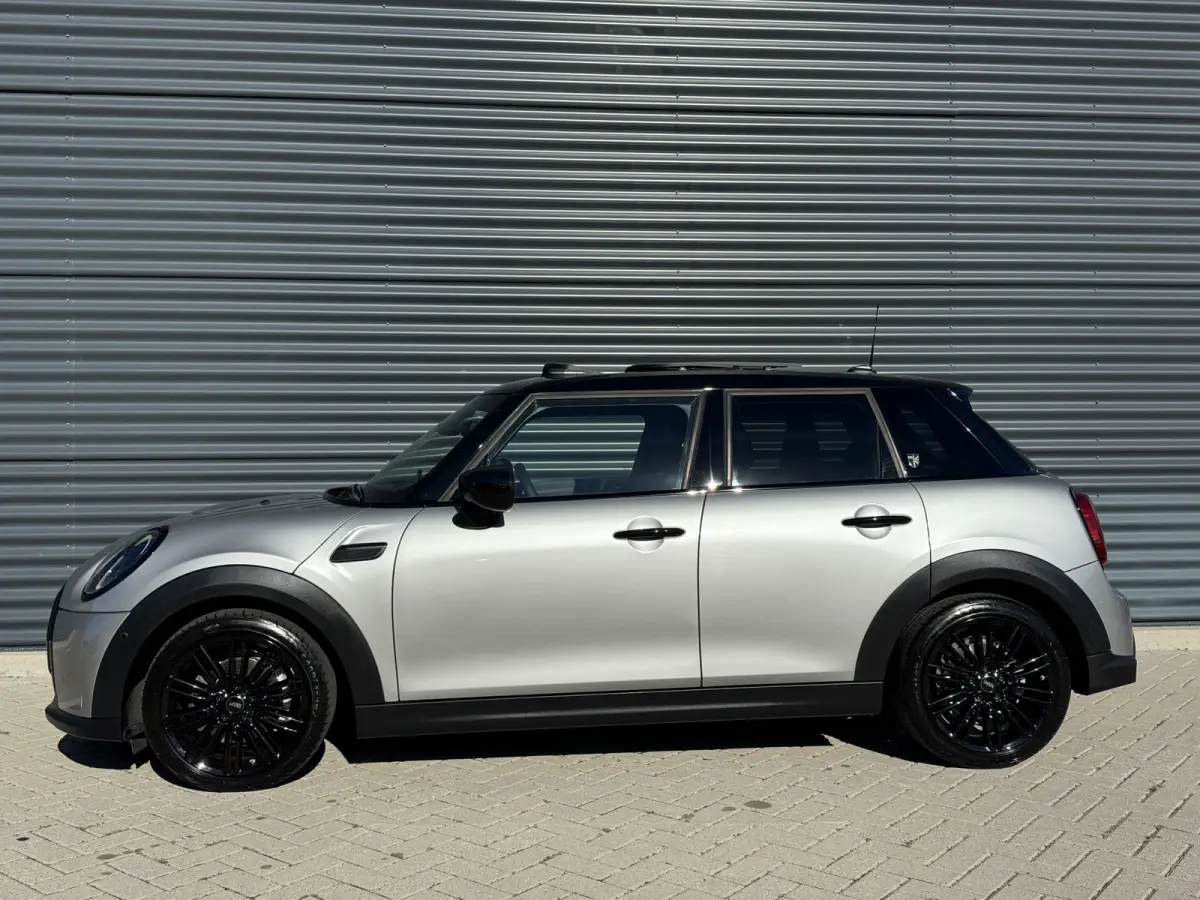 1.5 Cooper Yours Pano/Leder/Camera