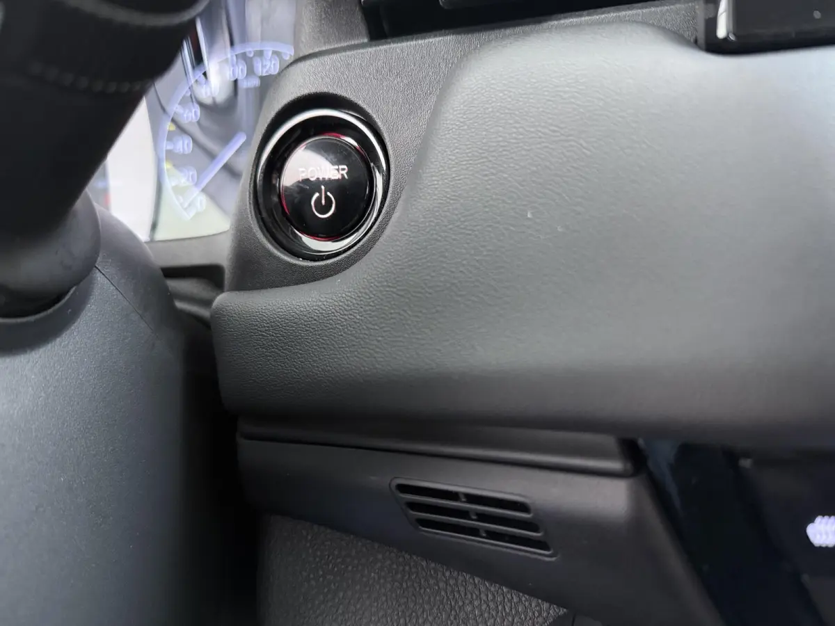 1.5 e:HEV Elegance | Adaptieve Cruise | Camera | Stoelverwarming | Navi |