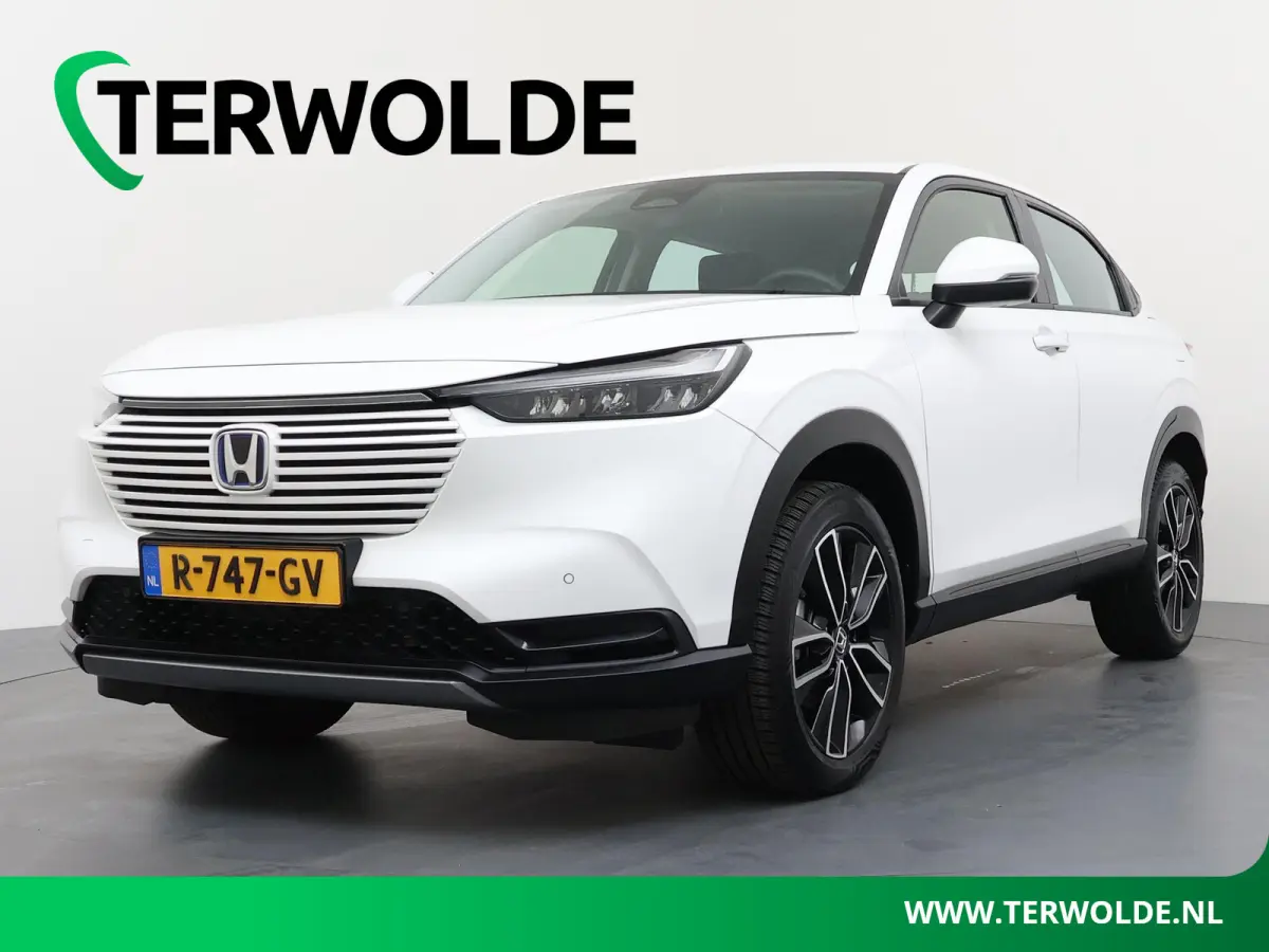 1.5 e:HEV Elegance | Adaptieve Cruise | Camera | Stoelverwarming | Navi |
