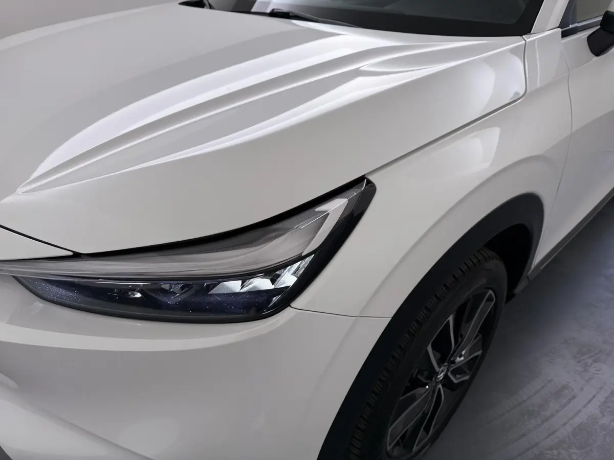 1.5 e:HEV Elegance | Adaptieve Cruise | Camera | Stoelverwarming | Navi |