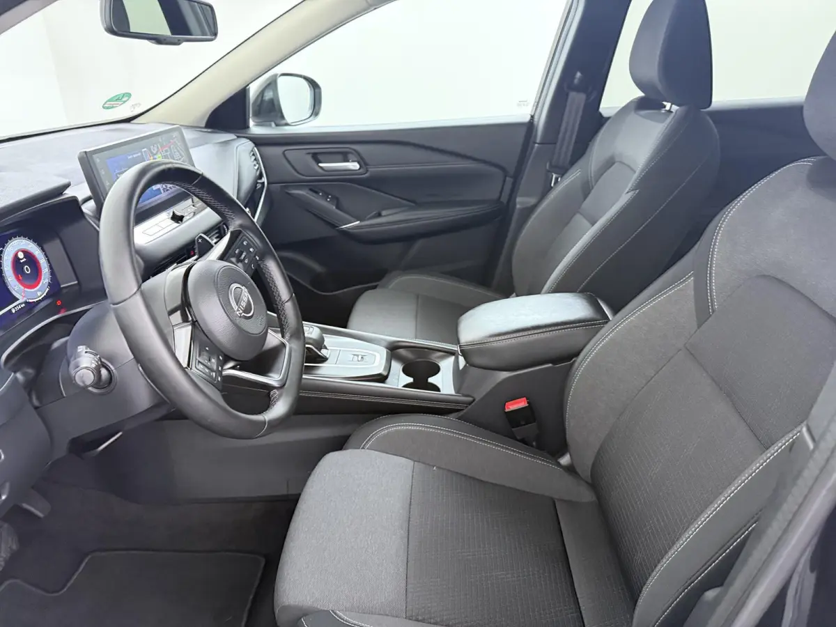 1.3 MHEV Xtronic N-Connecta | AUTOMAAT | Panoramadak | 360 Camera | Navigatie |