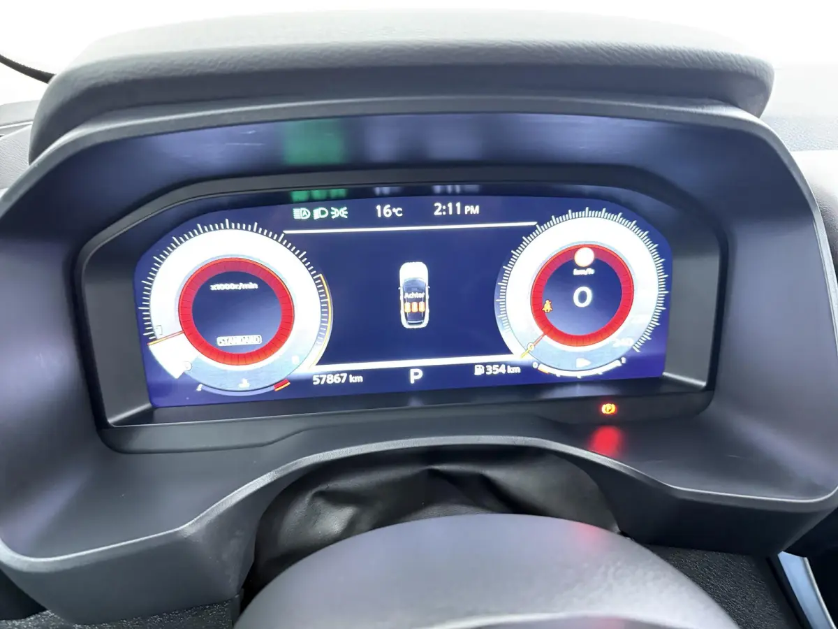 1.3 MHEV Xtronic N-Connecta | AUTOMAAT | Panoramadak | 360 Camera | Navigatie |