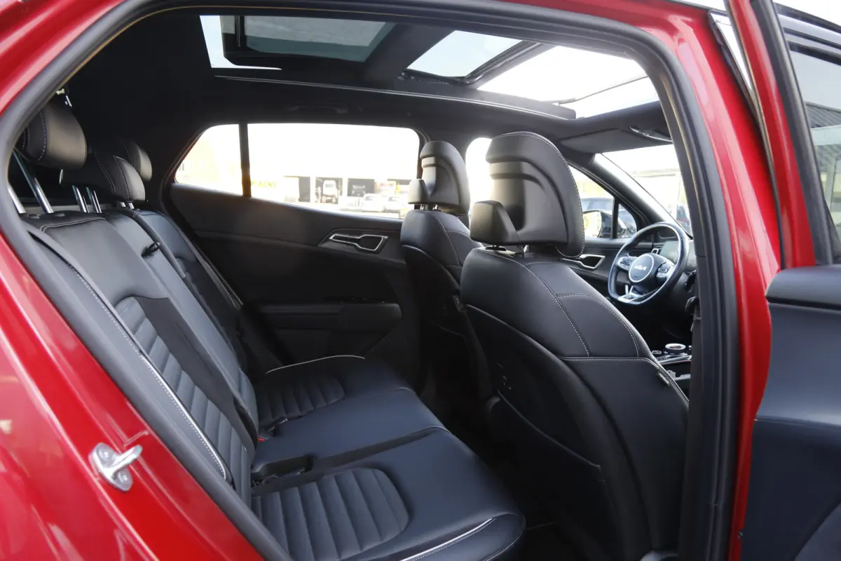 1.6 T-GDi 4WD Plug-in Hybrid AWD GT-Line Premium*Perfect Kia Onderh.*Fabrieksgarantie*Pano/Afneemb. Trekhaak/H&K/ACC met stuurhulp/Leder/Stoelverw.V+A/Stuurverw./Stoelkoeling/360Camera/Dodeh