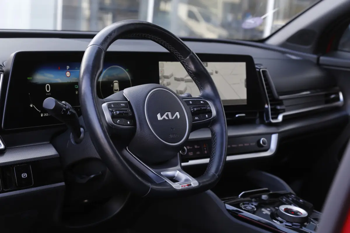 1.6 T-GDi 4WD Plug-in Hybrid AWD GT-Line Premium*Perfect Kia Onderh.*Fabrieksgarantie*Pano/Afneemb. Trekhaak/H&K/ACC met stuurhulp/Leder/Stoelverw.V+A/Stuurverw./Stoelkoeling/360Camera/Dodeh
