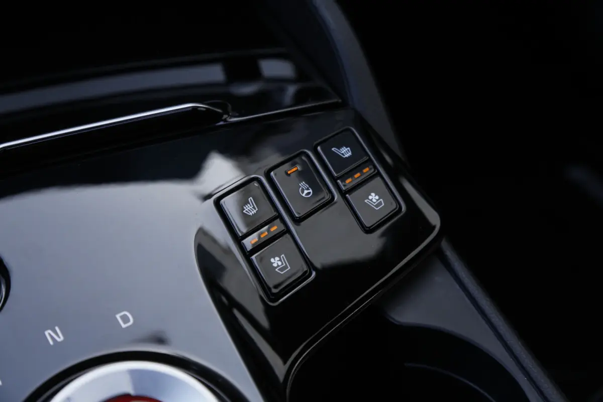 1.6 T-GDi 4WD Plug-in Hybrid AWD GT-Line Premium*Perfect Kia Onderh.*Fabrieksgarantie*Pano/Afneemb. Trekhaak/H&K/ACC met stuurhulp/Leder/Stoelverw.V+A/Stuurverw./Stoelkoeling/360Camera/Dodeh