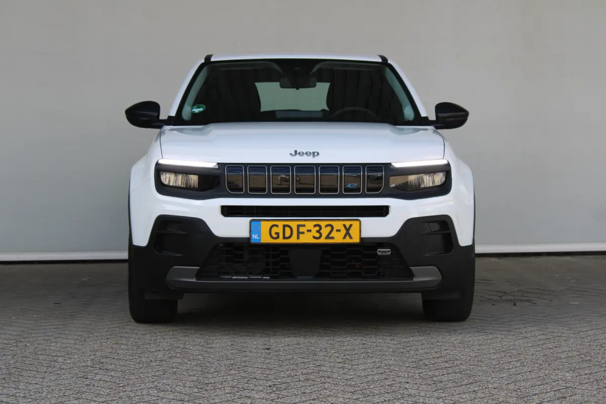 Longitude 54 kWh | SOH 95% | Keyless entry | Navigatie | Voorruitverwarming | Stoelverwarming |