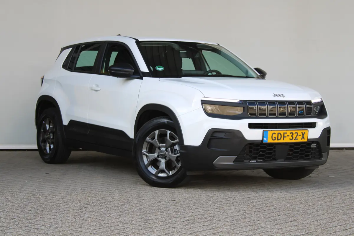 Longitude 54 kWh | SOH 95% | Keyless entry | Navigatie | Voorruitverwarming | Stoelverwarming |