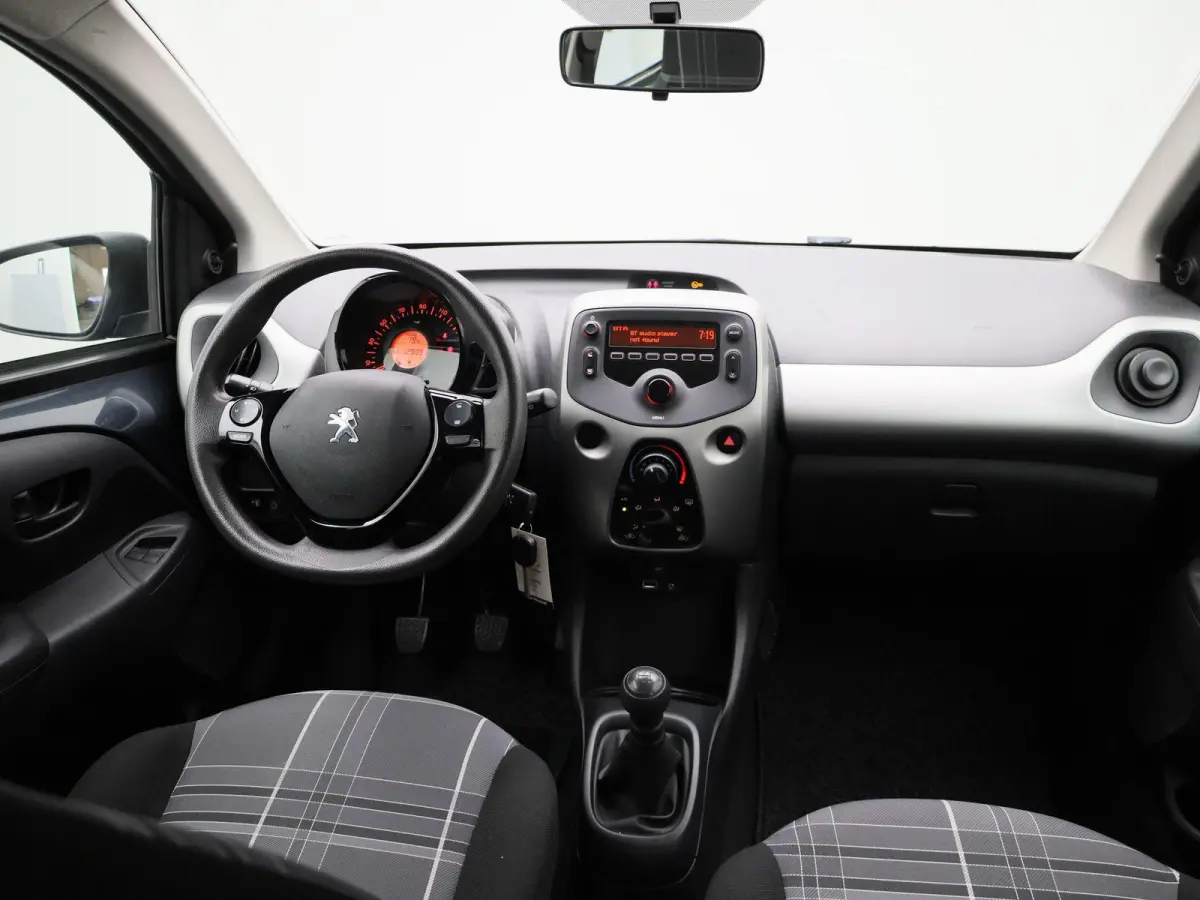1.0 e-VTi Active | Airco | LED |