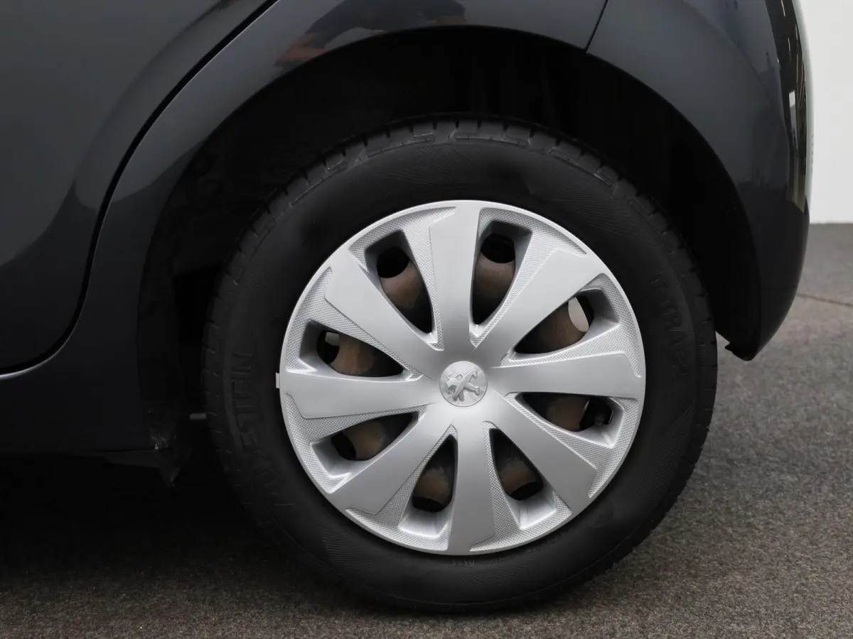 1.0 e-VTi Active | Airco | LED |
