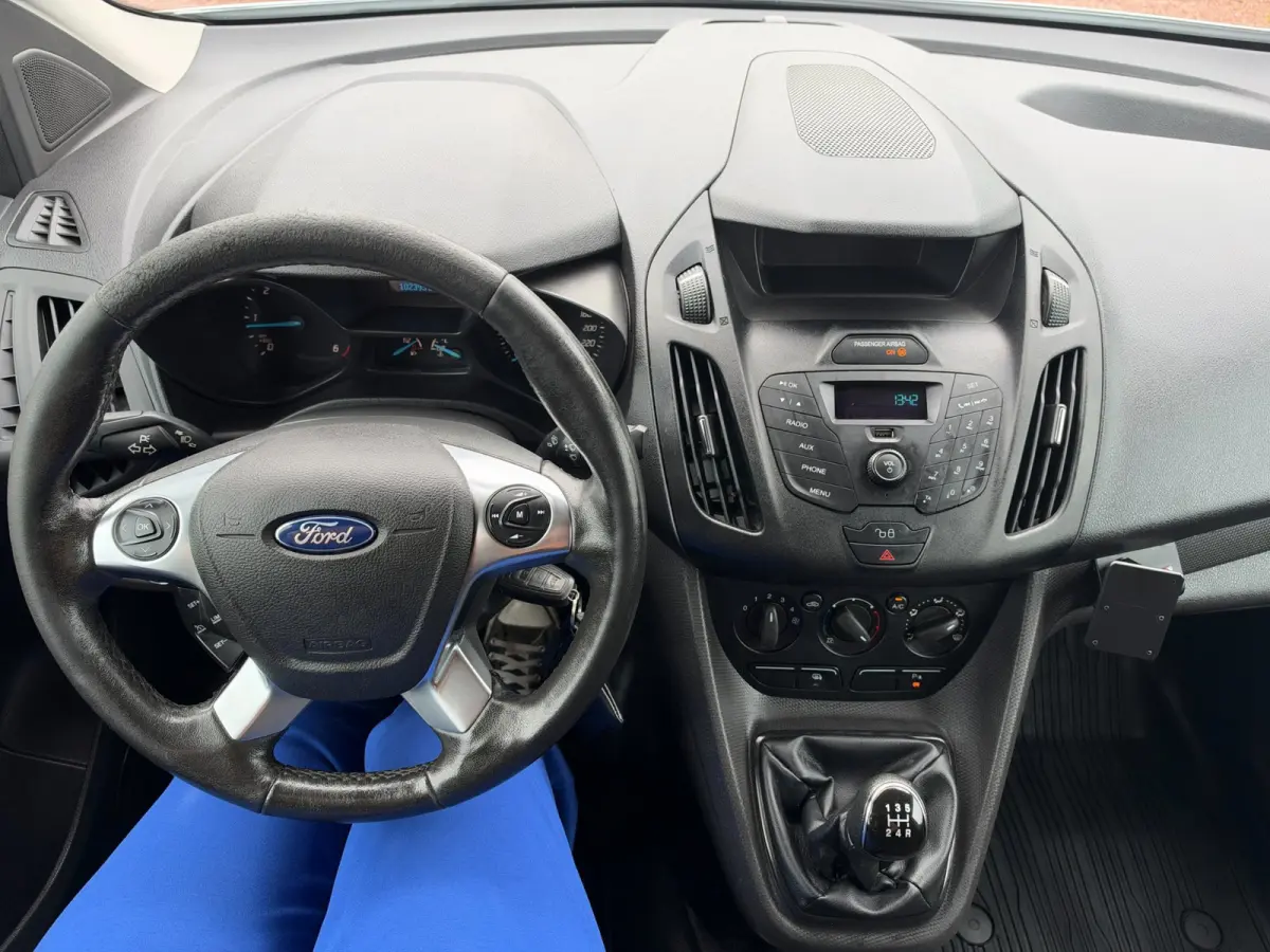 1.5 TDCI EURO 6 L2H1 + inrichting Airco / Cruise