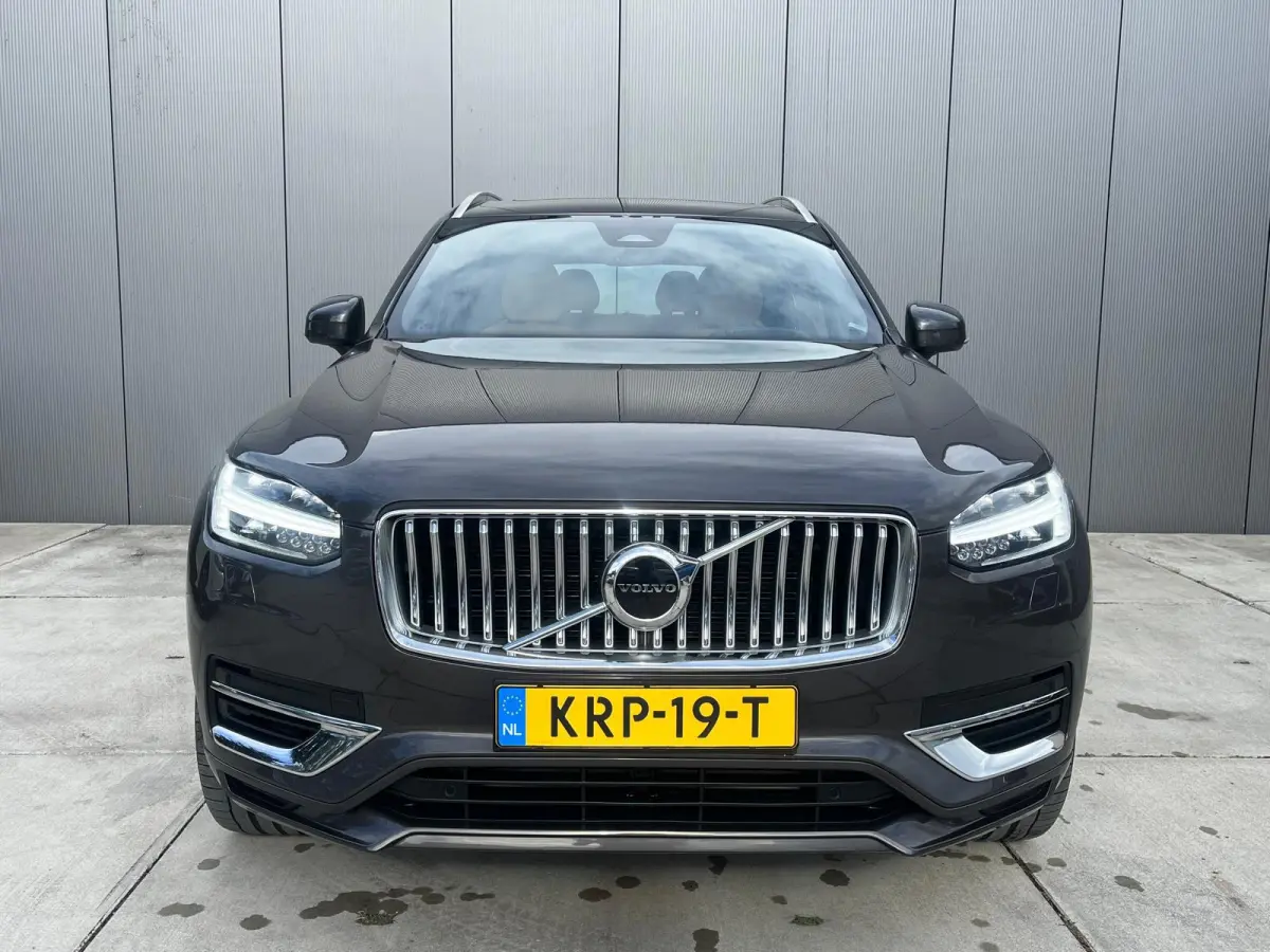 2.0 T8 Recharge AWD Ultimate Bright 7P | Adaptive Cruise | Luchtvering | Nappa Lederen Bekleding | Panoramadak |