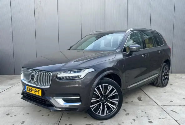2.0 T8 Recharge AWD Ultimate Bright 7P | Adaptive Cruise | Luchtvering | Nappa Lederen Bekleding | Panoramadak |