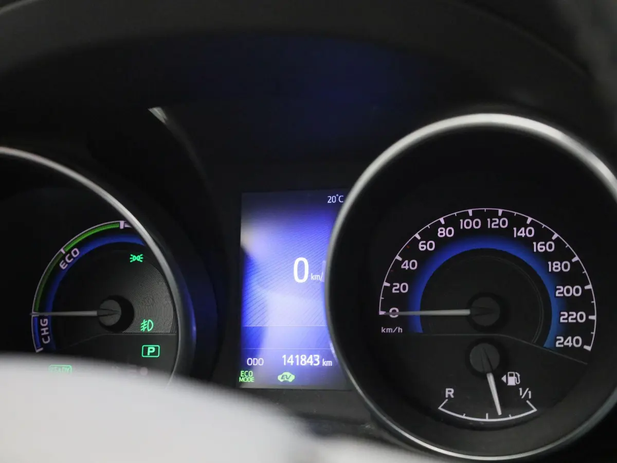 1.8 Hybrid Black Edition | Achteruitrijcamera | Climate Control | Sportstoelen |