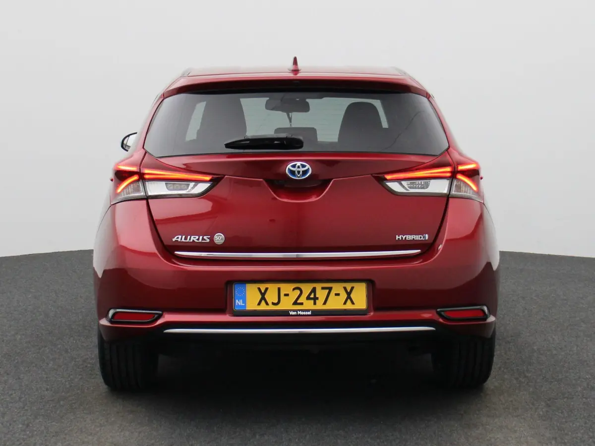 1.8 Hybrid Black Edition | Achteruitrijcamera | Climate Control | Sportstoelen |