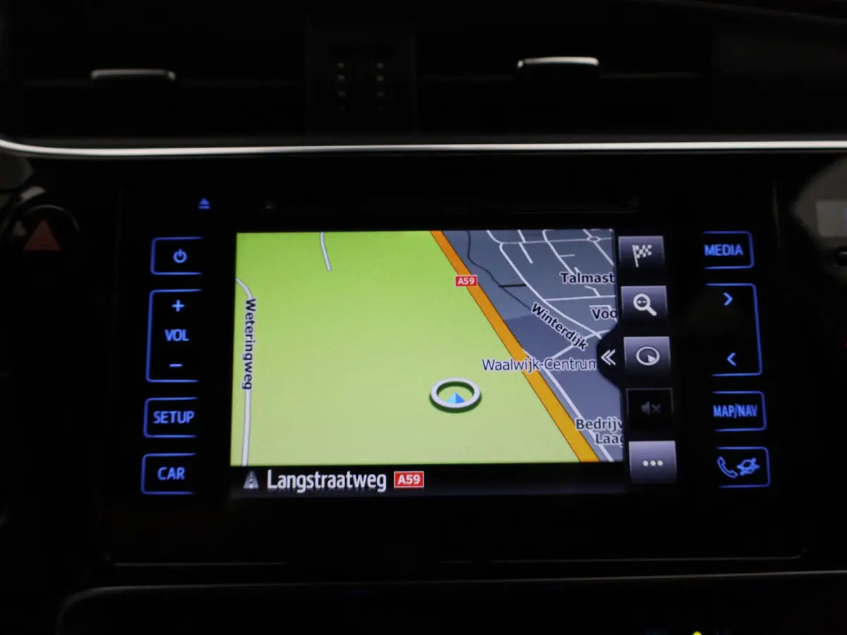 1.8 Hybrid Black Edition | Achteruitrijcamera | Climate Control | Sportstoelen |