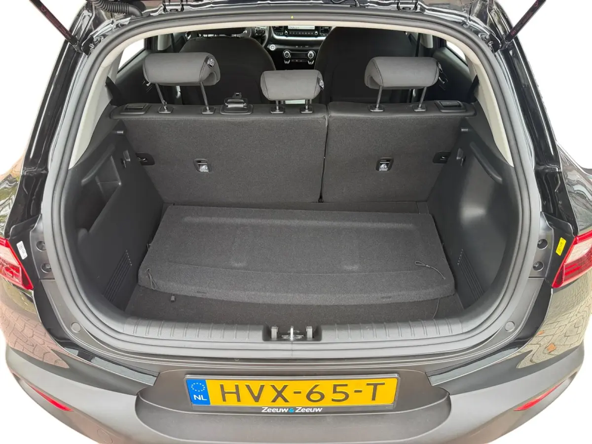 1.0 T-GDi MHEV DynamicPlusLine Dealer onderhouden | Automaat | Stuur + stoelverwarming | Climate control | Privacy glass |