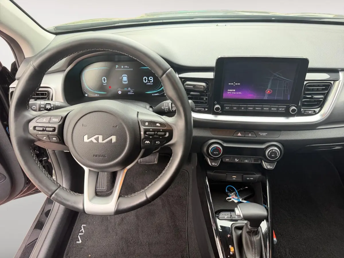 1.0 T-GDi MHEV DynamicPlusLine Dealer onderhouden | Automaat | Stuur + stoelverwarming | Climate control | Privacy glass |