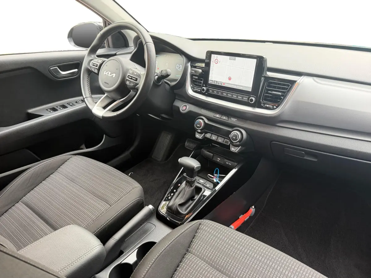 1.0 T-GDi MHEV DynamicPlusLine Dealer onderhouden | Automaat | Stuur + stoelverwarming | Climate control | Privacy glass |