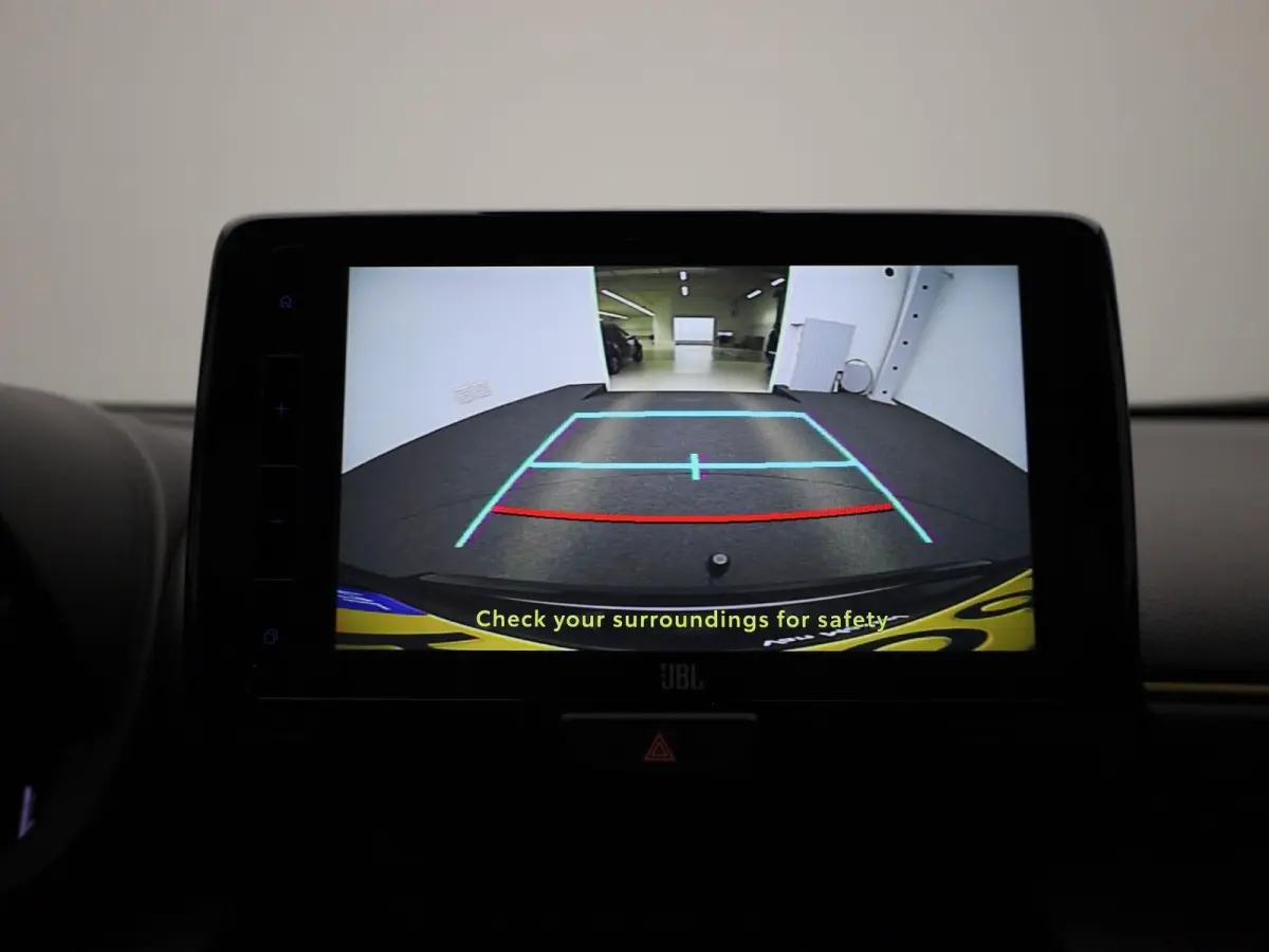 1.5 Hybrid Adventure | Apple Carplay / Android Auto | Achteruitrijcamera | Parkeersensoren | Stuurverwarming | Stoelverwarming | Trekhaak |