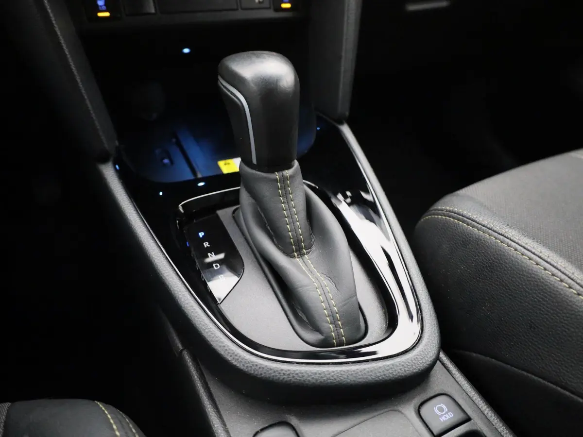 1.5 Hybrid Adventure | Apple Carplay / Android Auto | Achteruitrijcamera | Parkeersensoren | Stuurverwarming | Stoelverwarming | Trekhaak |
