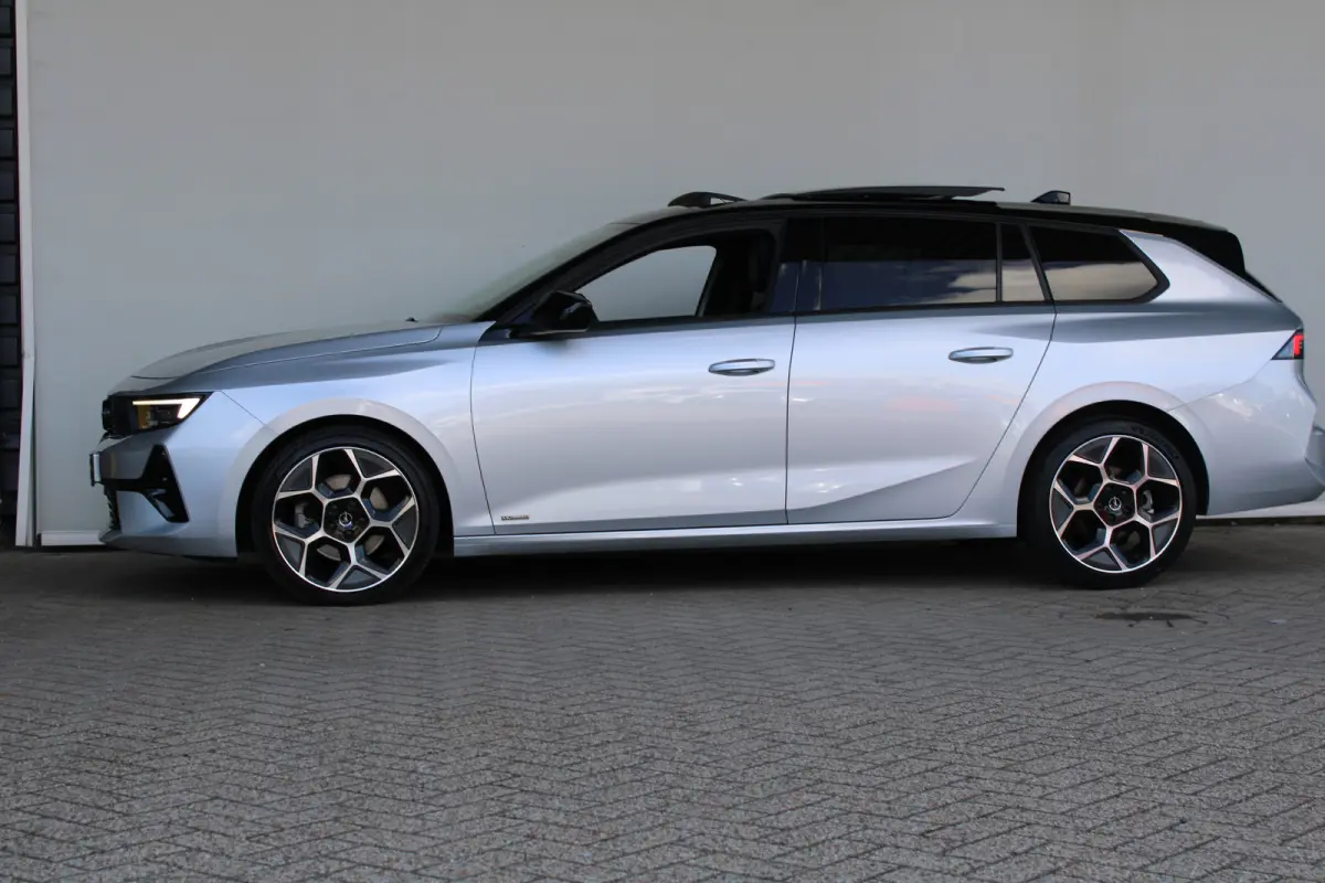 1.2 Ultimate | Afneembare trekhaak | Schuif-kanteldak | Alcantara bekleding | 360 Camera |