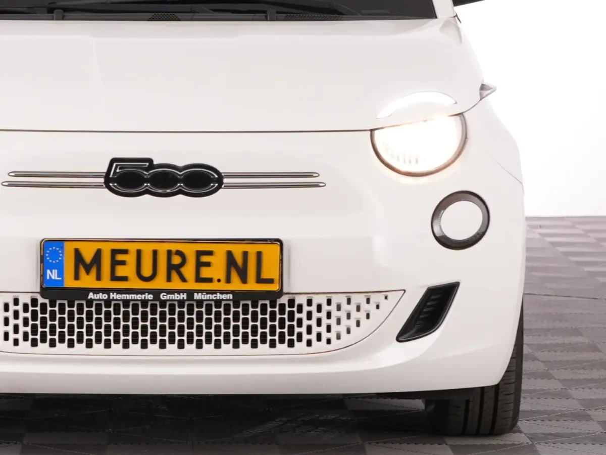 Urban 24 kWh | CARPLAY | AIRCO | SOH: 95,7% |