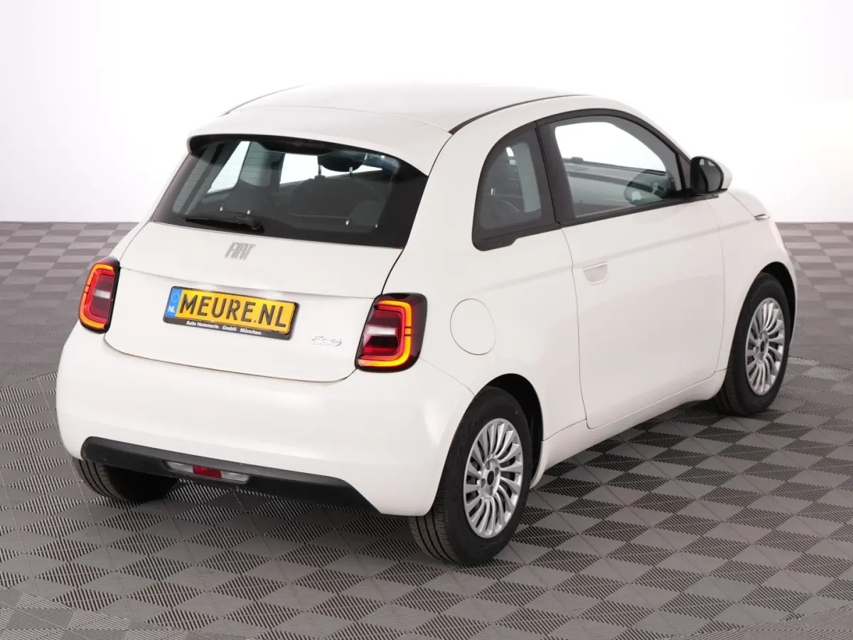 Urban 24 kWh | CARPLAY | AIRCO | SOH: 95,7% |