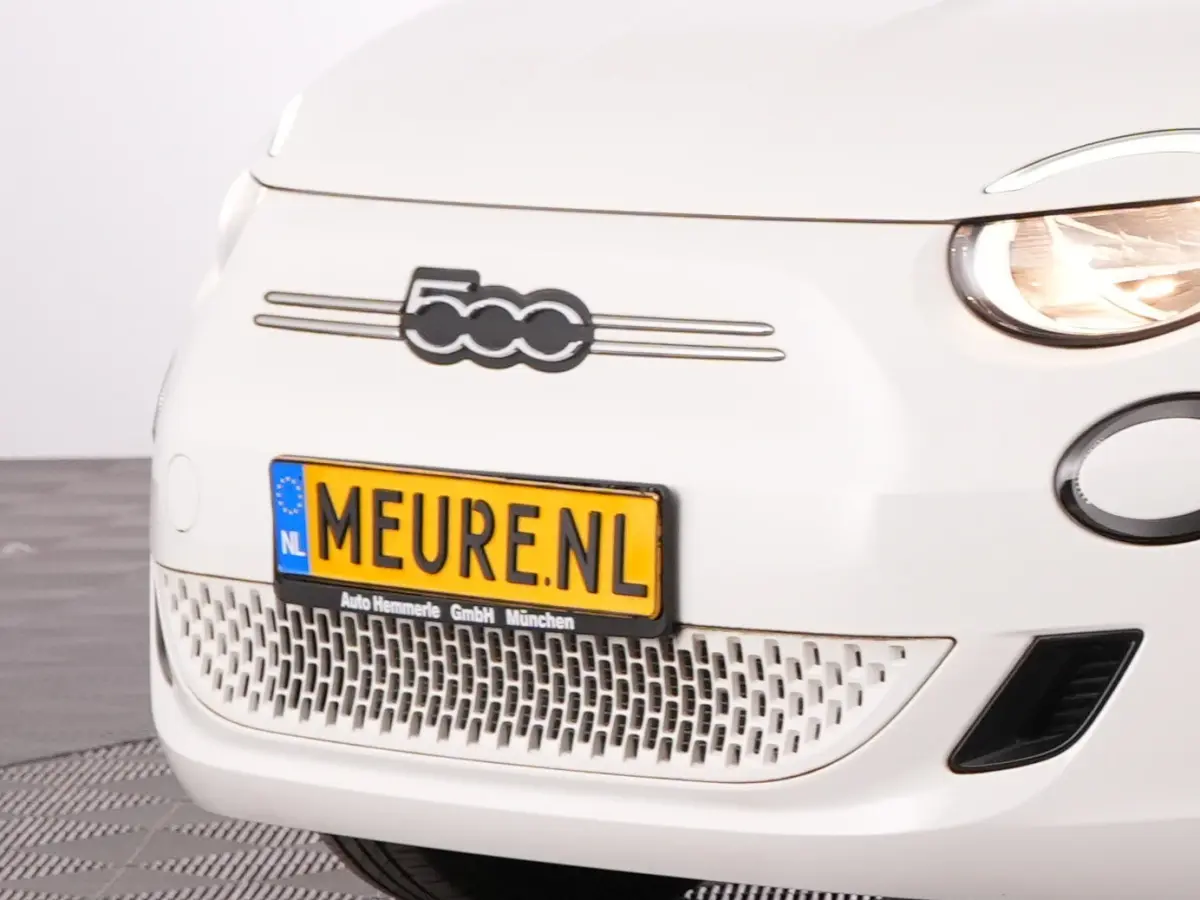 Urban 24 kWh | CARPLAY | AIRCO | SOH: 95,7% |