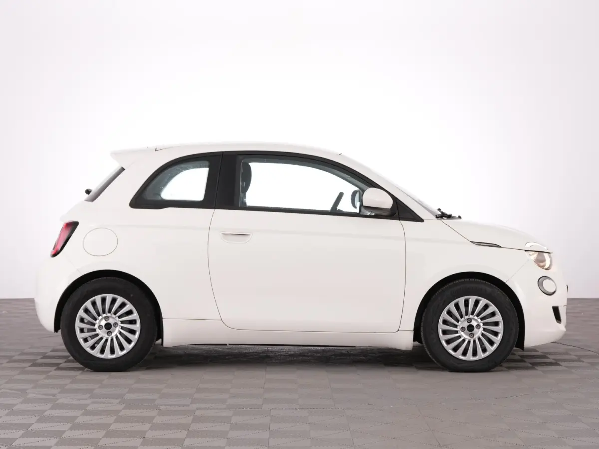Urban 24 kWh | CARPLAY | AIRCO | SOH: 95,7% |