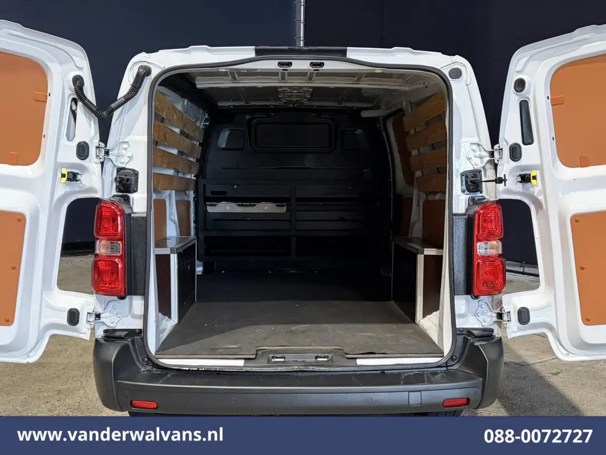 1.5 CDTI L3H1 Euro6 Airco | Navigatie | Camera | Sidebars | Apple Carplay Cruisecontrol, Android Auto, Parkeersensoren