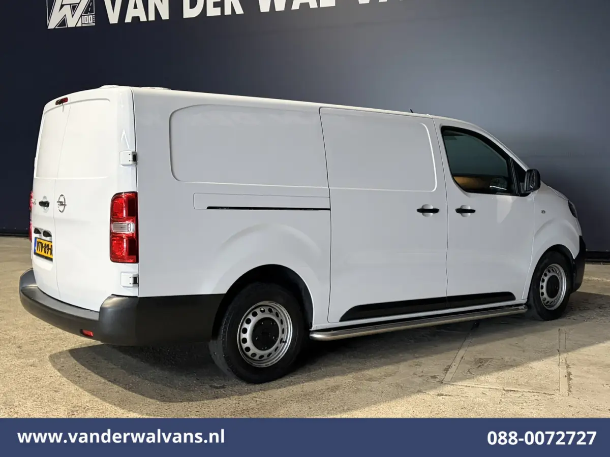 1.5 CDTI L3H1 Euro6 Airco | Navigatie | Camera | Sidebars | Apple Carplay Cruisecontrol, Android Auto, Parkeersensoren