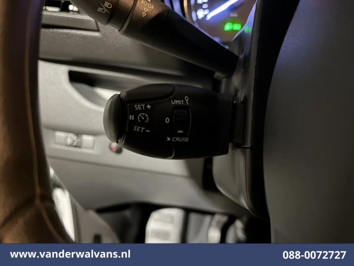 1.5 CDTI L3H1 Euro6 Airco | Navigatie | Camera | Sidebars | Apple Carplay Cruisecontrol, Android Auto, Parkeersensoren