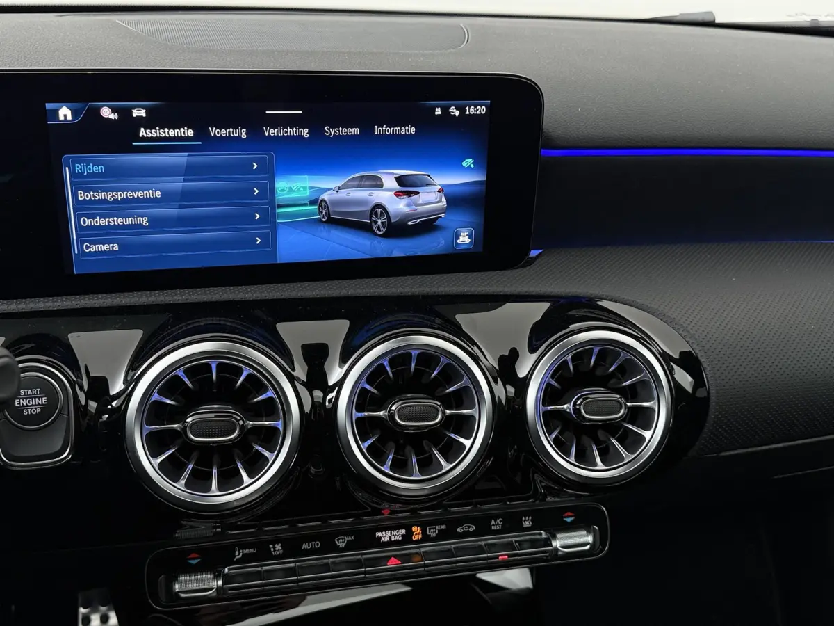 250e Business Solution AMG | Panoramaschuifdak | Stoelverwarming | Achteruitrijcamera |  MULTIBEAM LED |